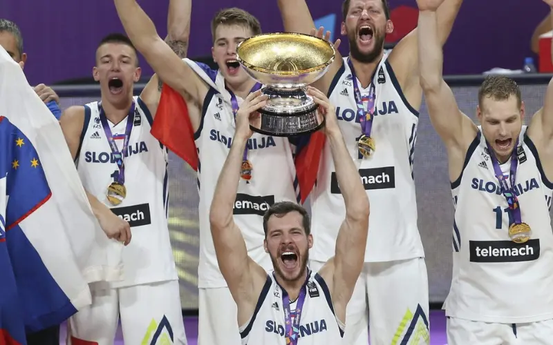 luka-doncic-szlovénia-válogatott luka-doncic-szlovénia-válogatott